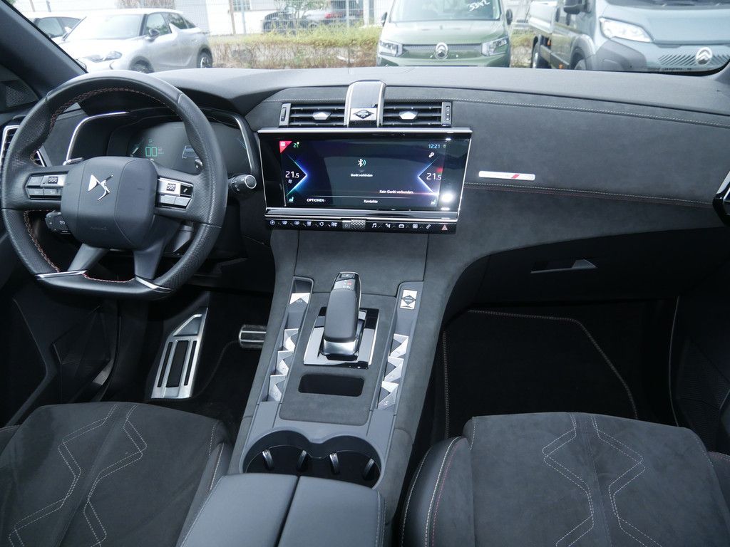 DS Automobiles DS 7 Crossback Performance Line+ E-Tense 225 LED