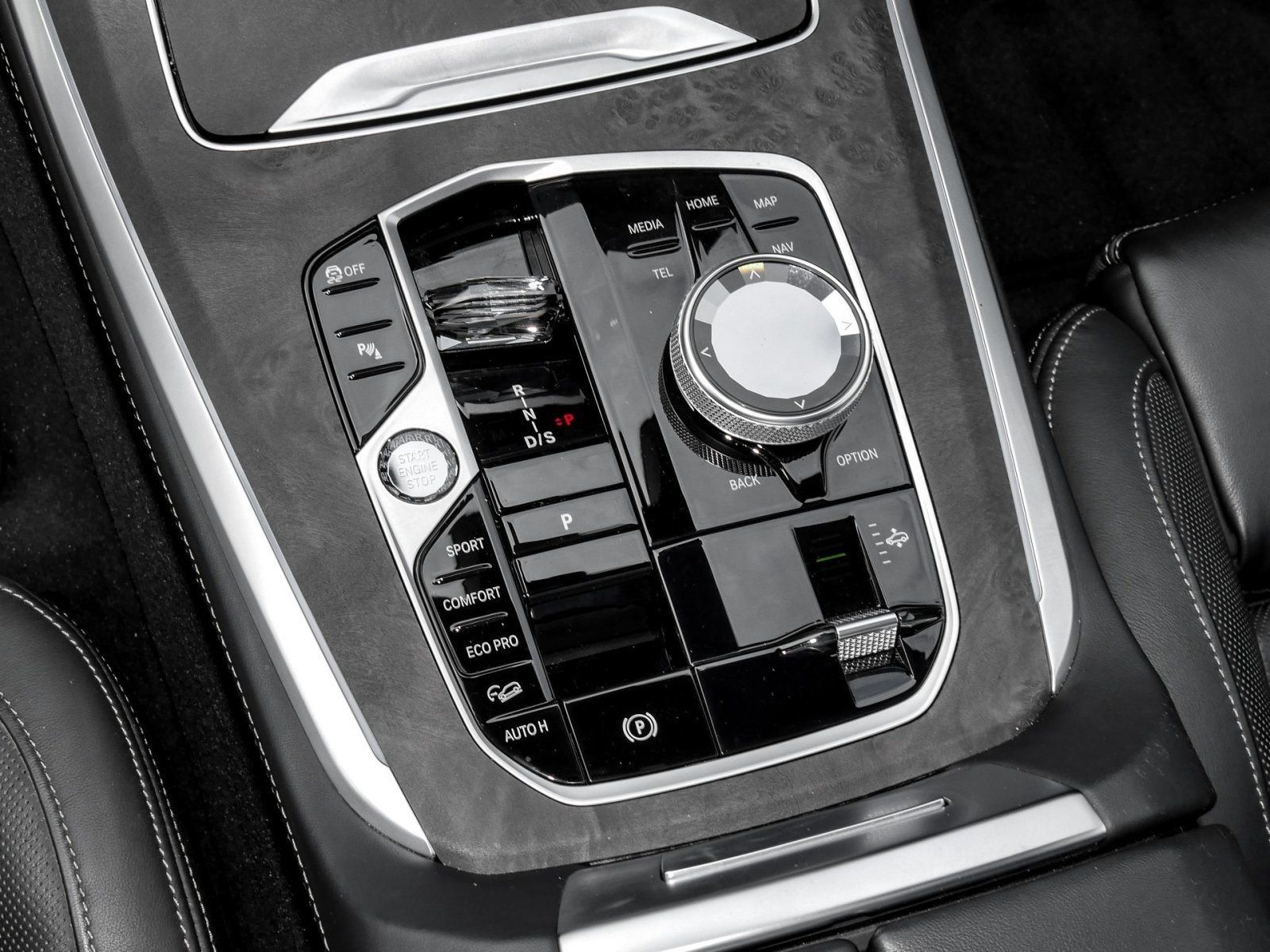 BMW X5 xDrive40d H/K+PANO+AHK+SHZ V-H+DA PROF+360°