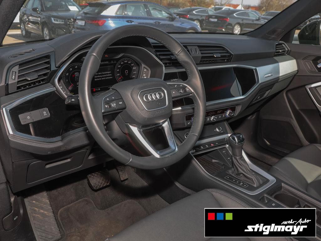 Audi Q3 advanced 40 TFSI quattro - Samsaru's Car Outlet