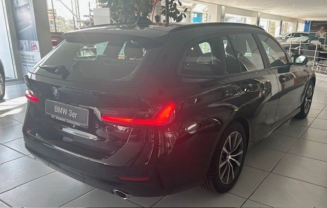 BMW 330e xDrive Touring Advantage - Samsaru's Car Outlet