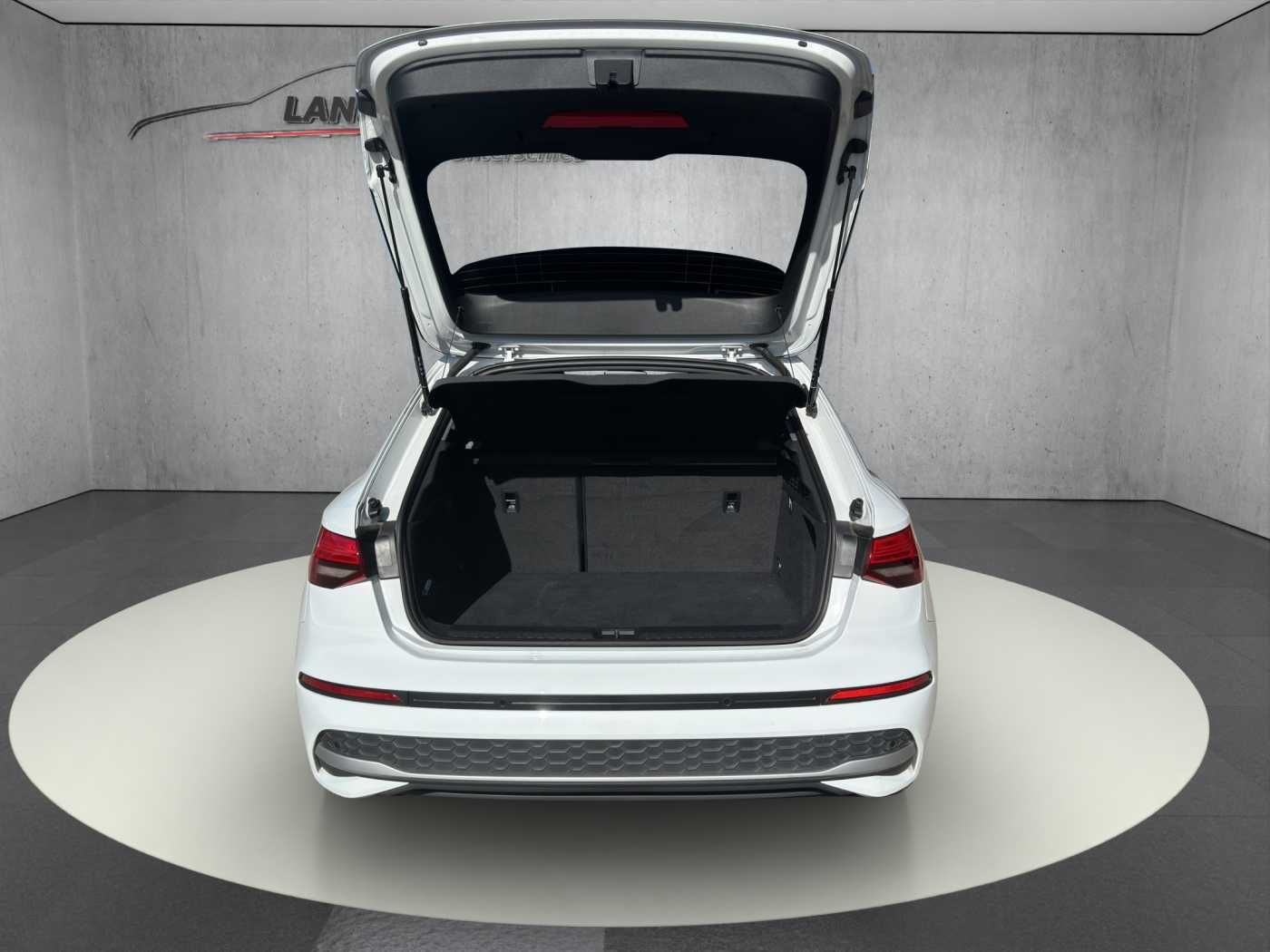 Audi A3 Sportback 30 TFSI advanced LED/Parklenkassist