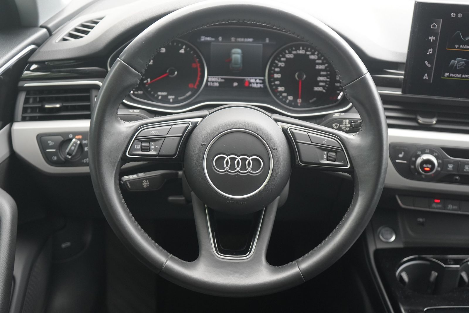 Audi A4 2.0 TDI Avant - Samsaru's Car Outlet