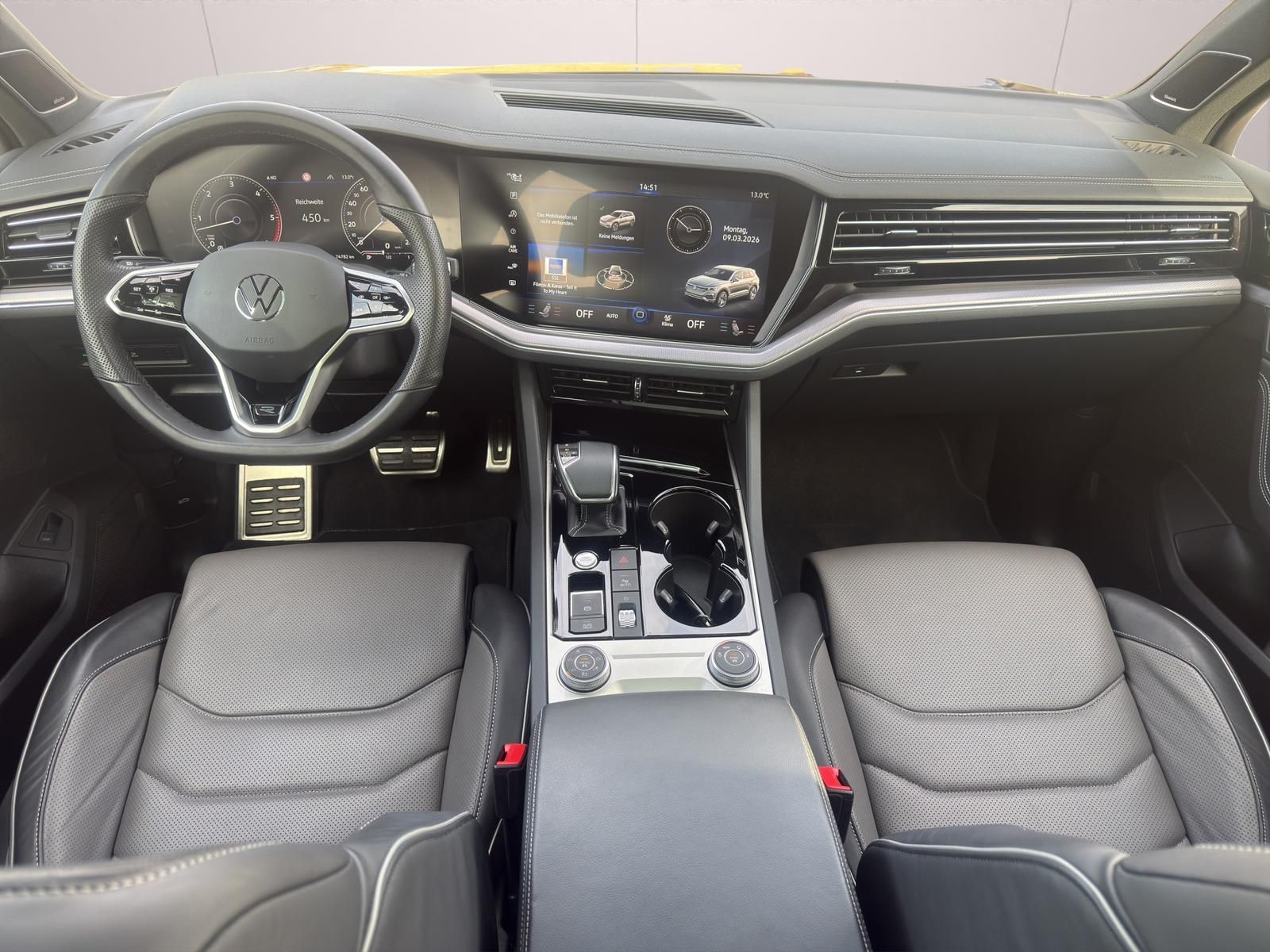 Volkswagen Touareg 3.0V6 TDI DSG R-LINE 4x4*ST.HZG*PANO*360