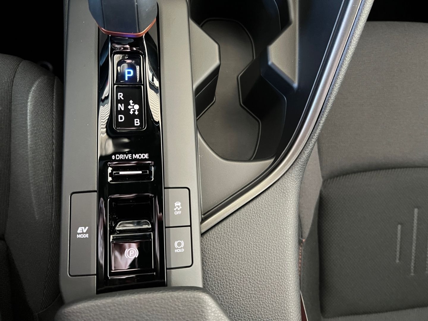 Toyota C-HR 1.8 Hybrid Teamplayer *LED*el Heck*SHZ*CAM*