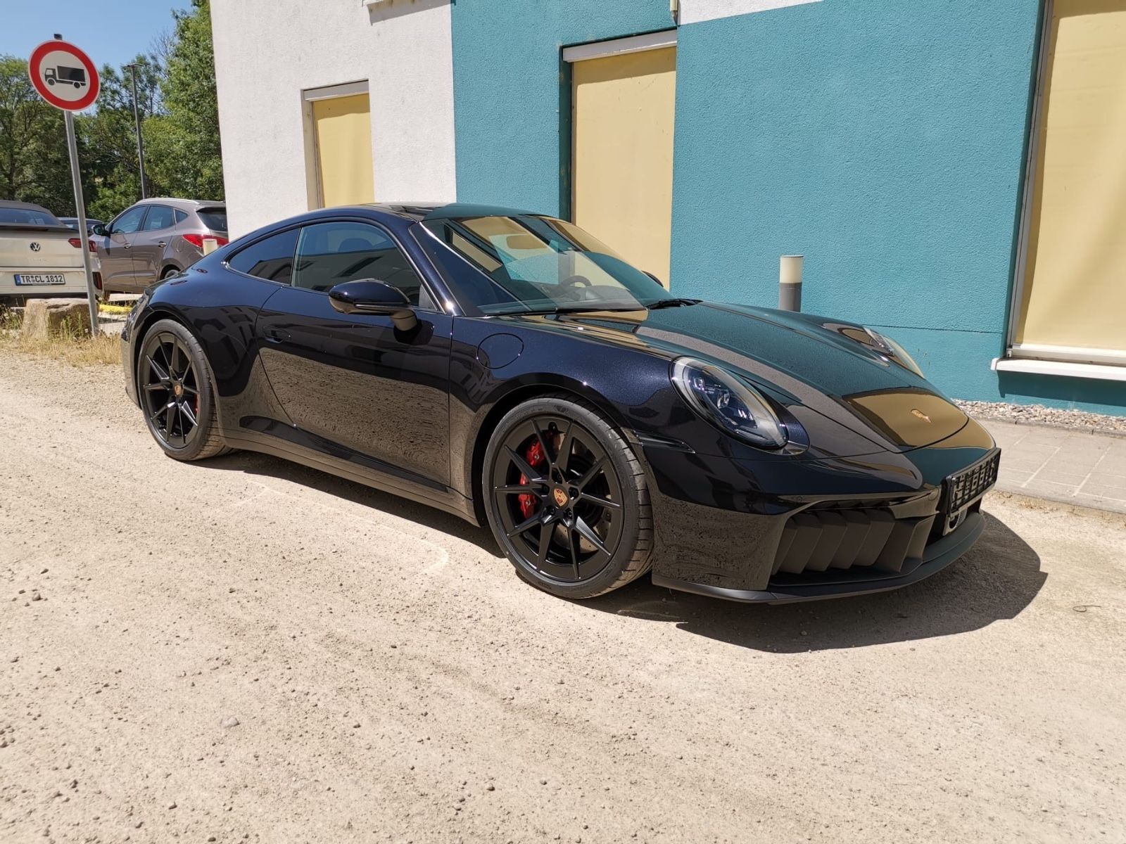Porsche 992/911 Carrera 4 GTS Coupe - Samsaru's Car Outlet