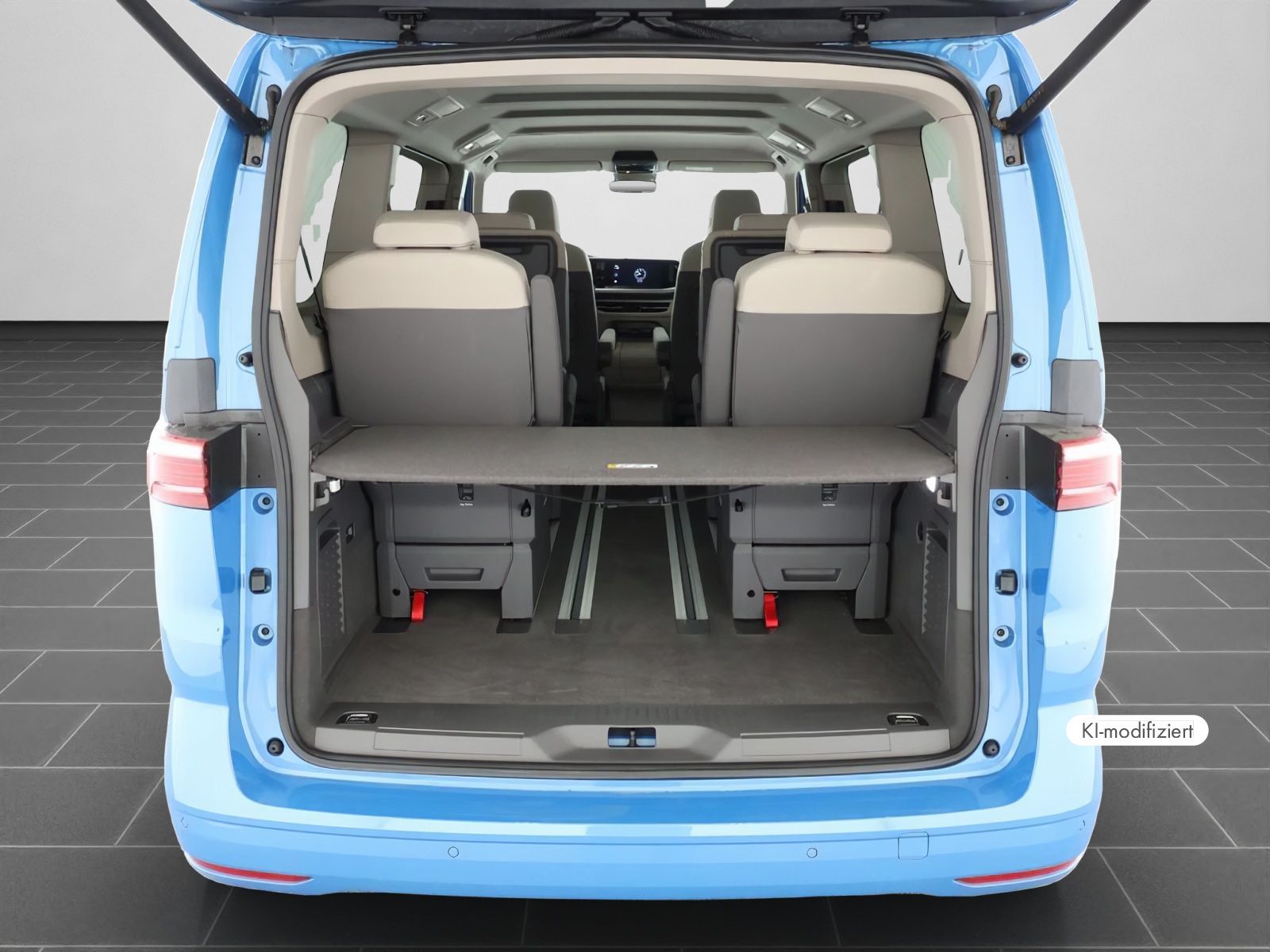 Volkswagen T7 Multivan 2,0 TSI DSG Panoramadach/RFK/NAVI/IQ