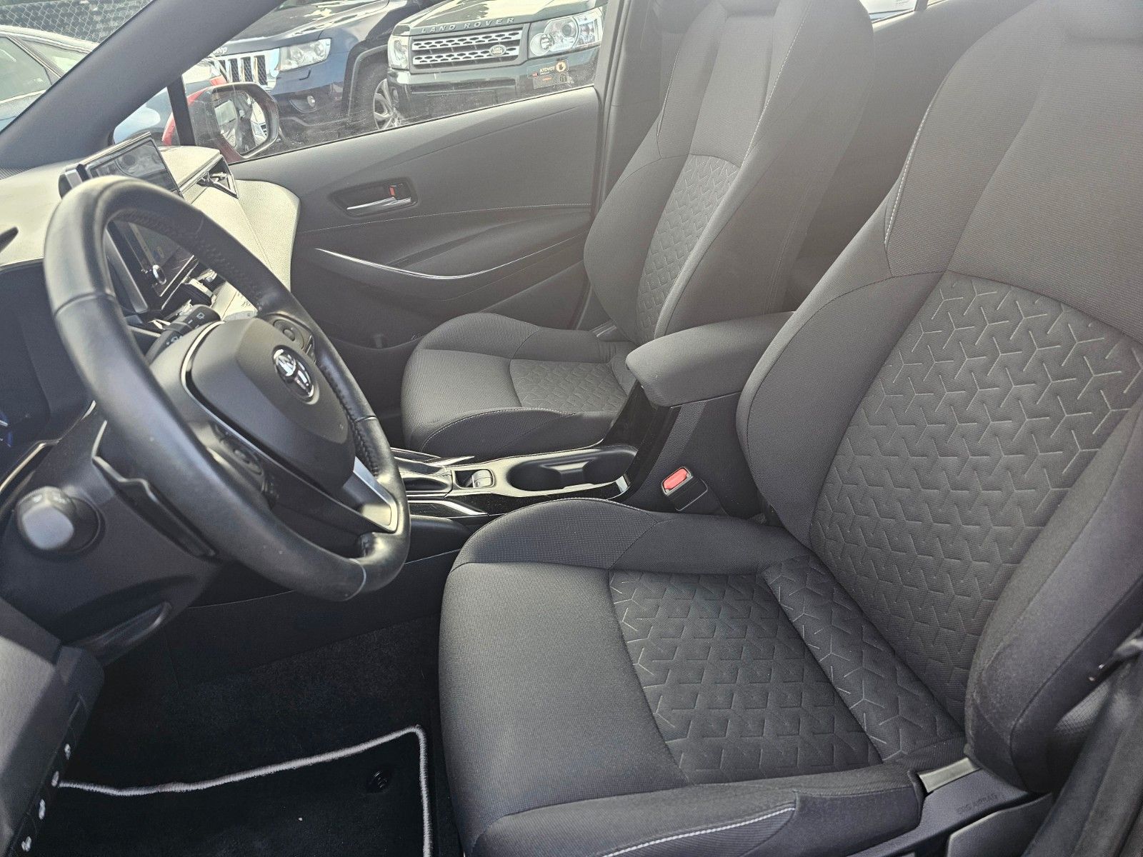 Toyota Corolla Hybrid Team D BI-LED Kamera Navi 135 KW