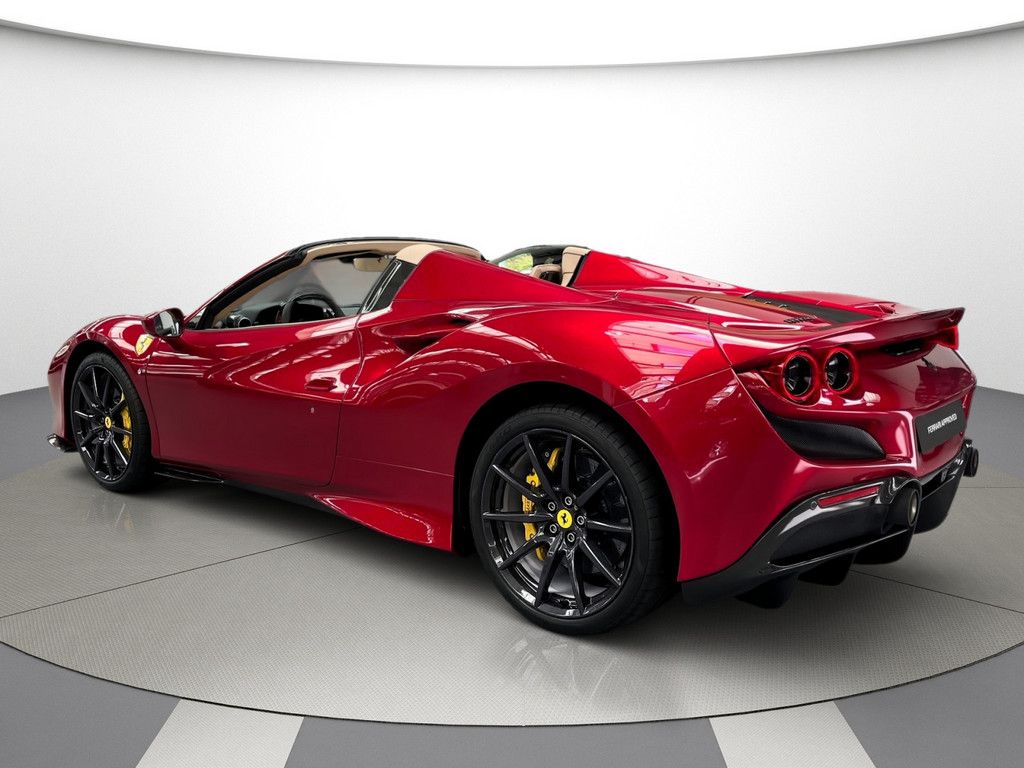 Ferrari F8 Spider - Samsaru's Car Outlet