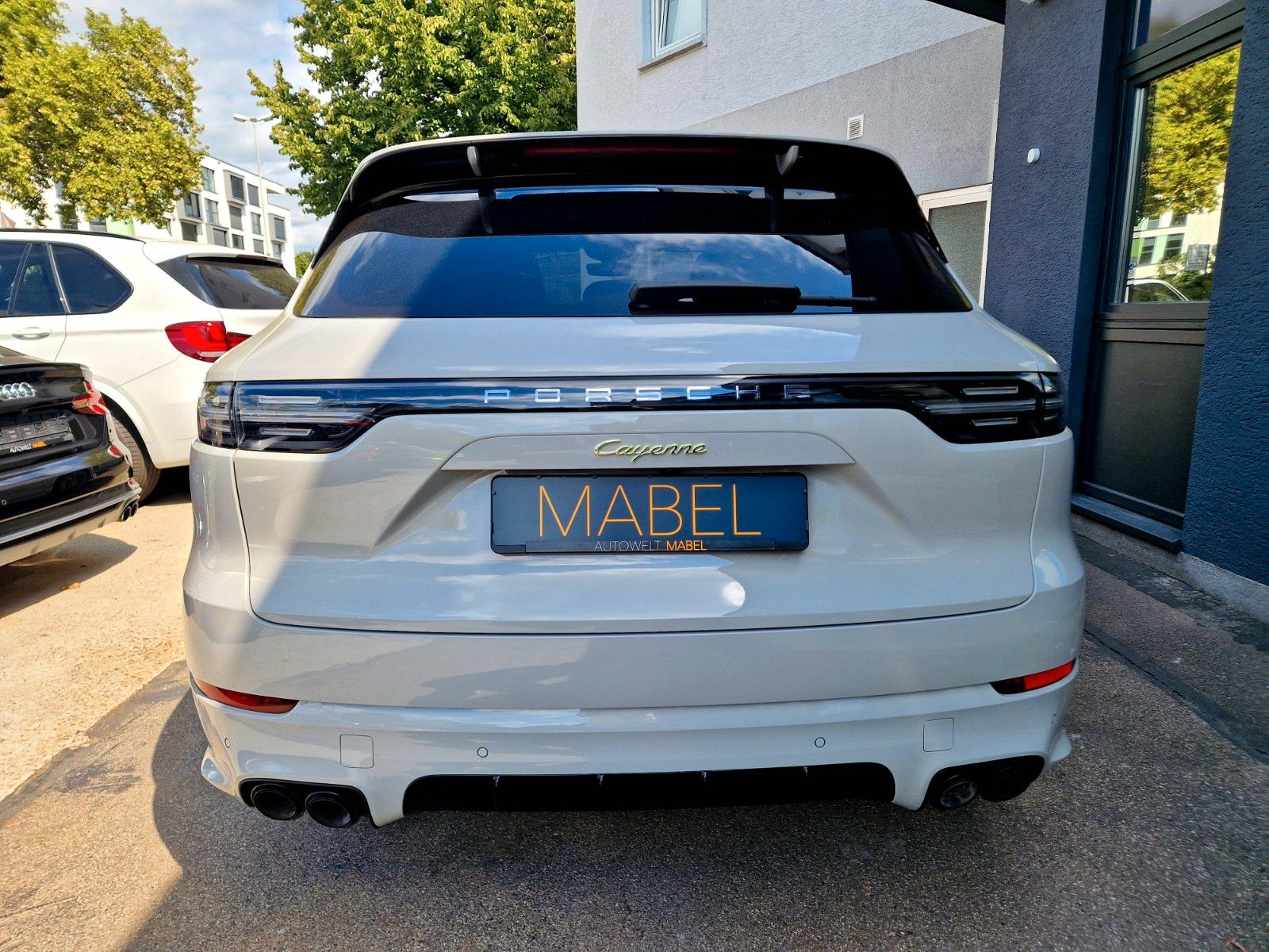 Porsche Cayenne E-Hybrid +SPORTABGAS+PANO+HUD+MEMORY+