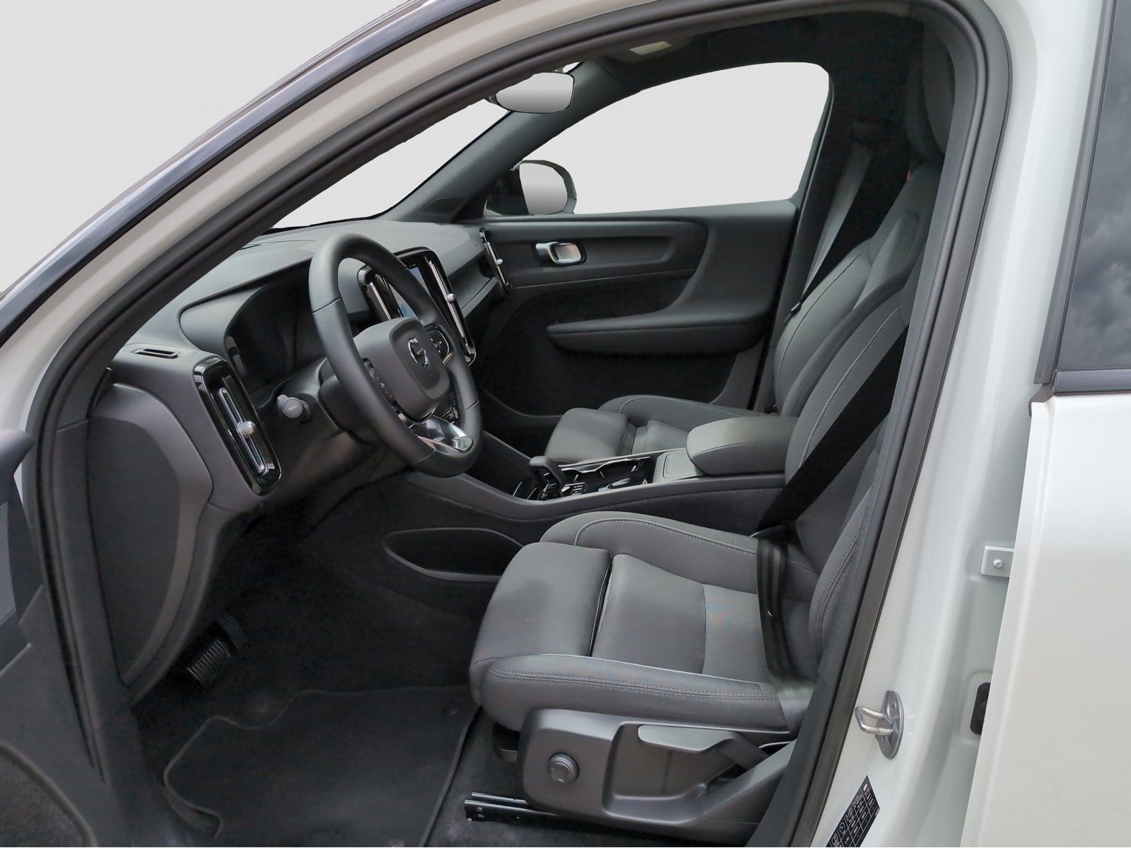 Volvo XC40+Pur+Electric+PDCv/h+abged.Scheiben+AHKsemi+