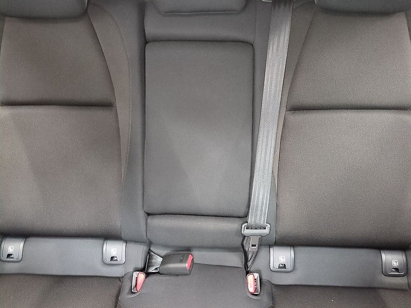 Mazda 3 2.5 Aut. Exclusive-Line MATRIX HUD TOTW LED BT