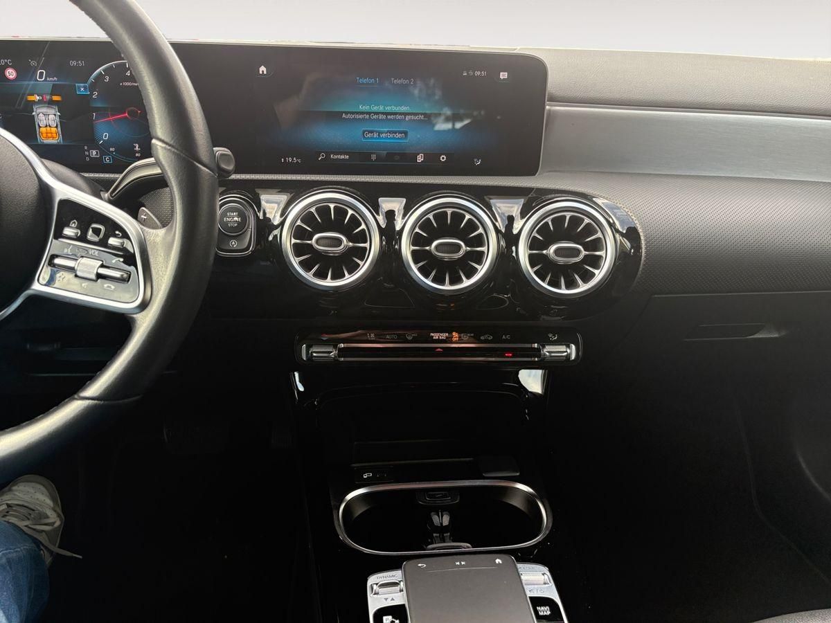 Mercedes-Benz A 200 - Samsaru's Car Outlet