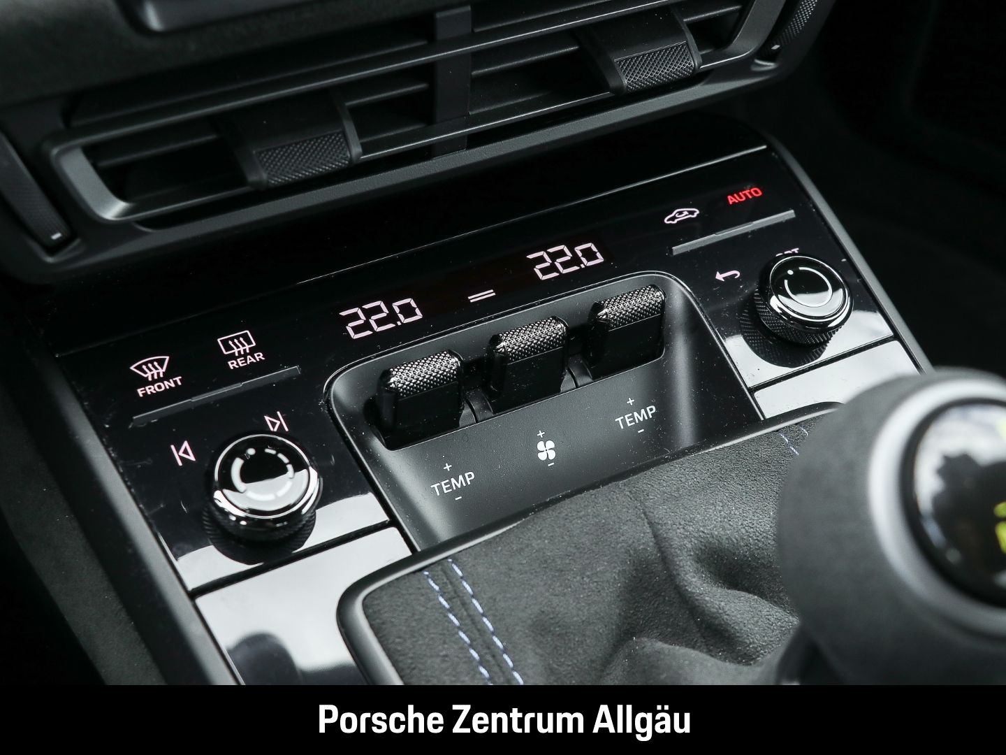 Porsche 992 911 GT3 - Samsaru's Car Outlet