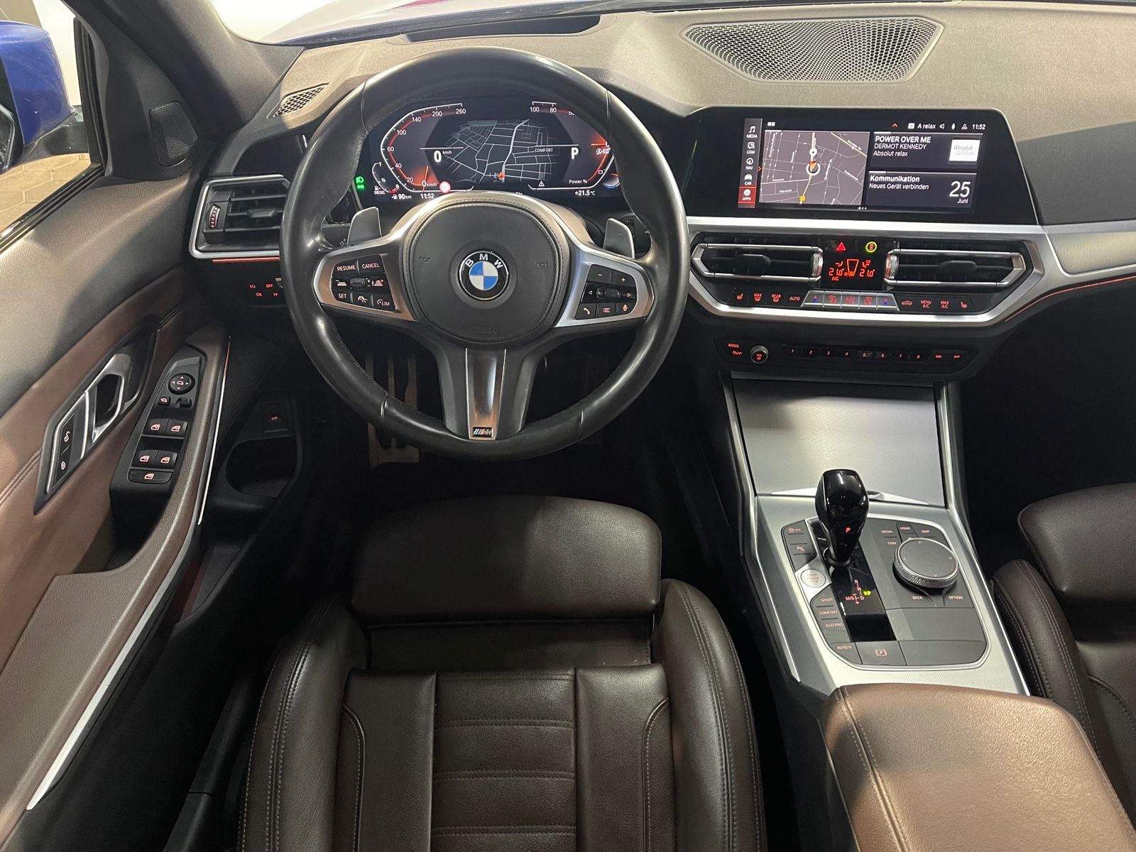 BMW 320d Touring xDrive M Sport - Samsaru's Car Outlet