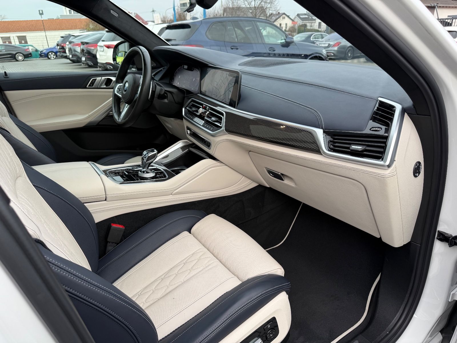 BMW X6*40xd*MSPORT/INDIVIDUAL*360°ACC*HUD*LASER*AHK*