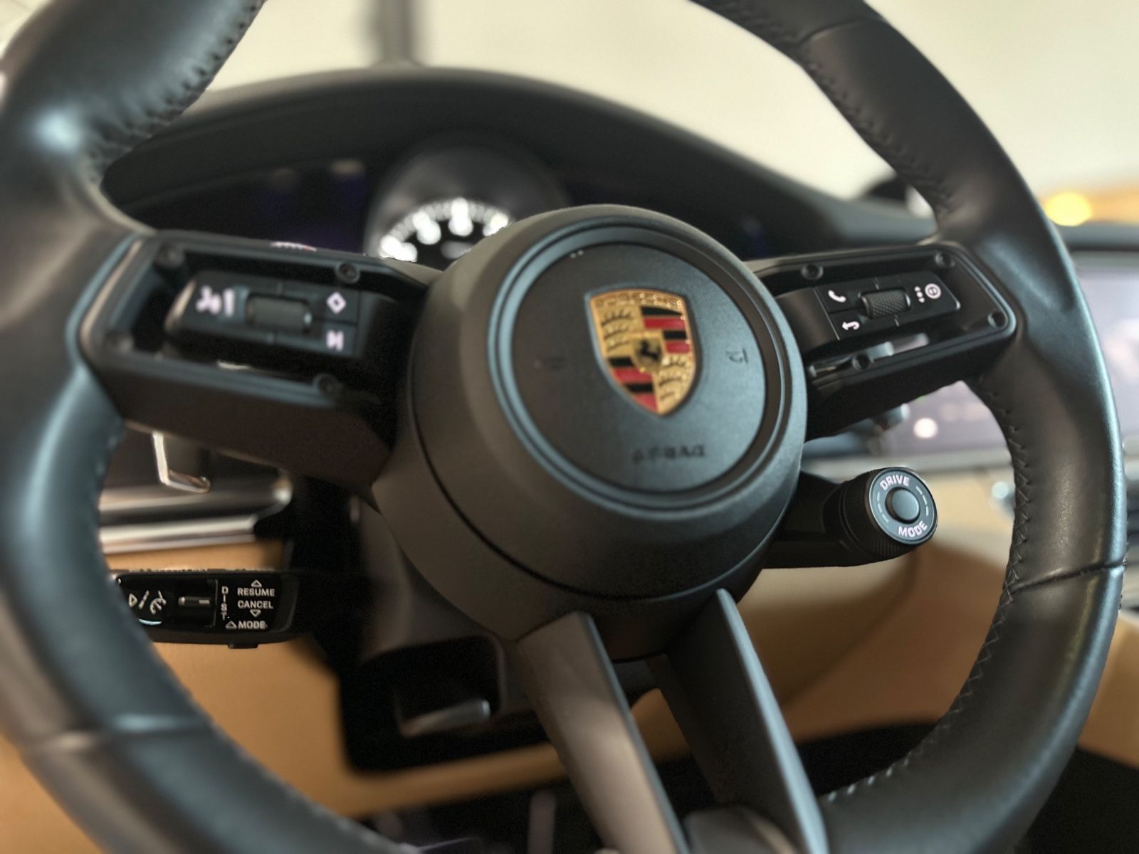 Porsche Panamera Sport Turismo 4 E-Hybrid Plat. Edition