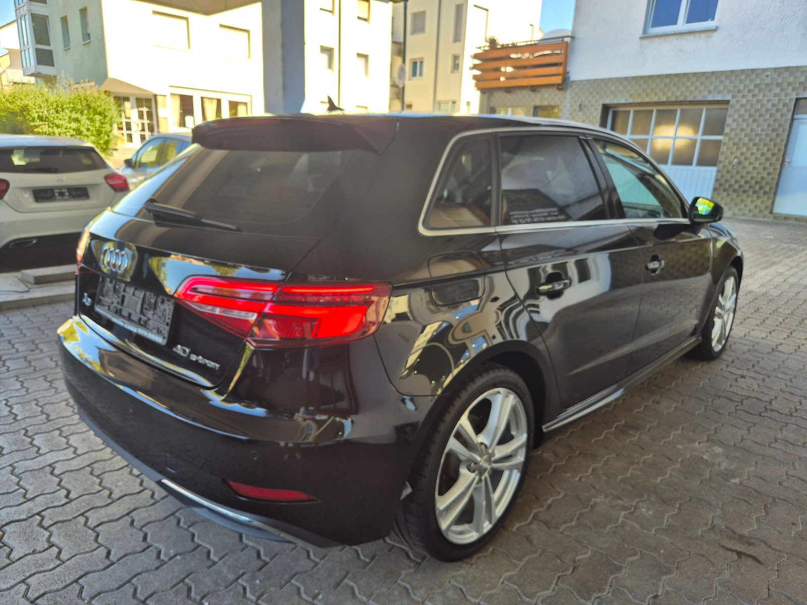 Audi A3 Sportback 40 e-tron S-LINE SPORTPLUS - Samsaru's Car Outlet