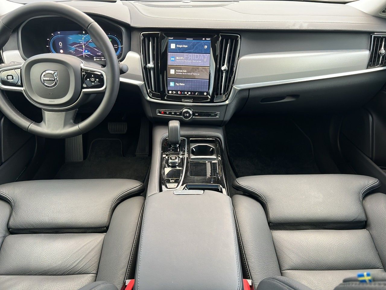 Volvo S90 T8 Ultimate Dark Plug-In Hybrid/Four-C/360K