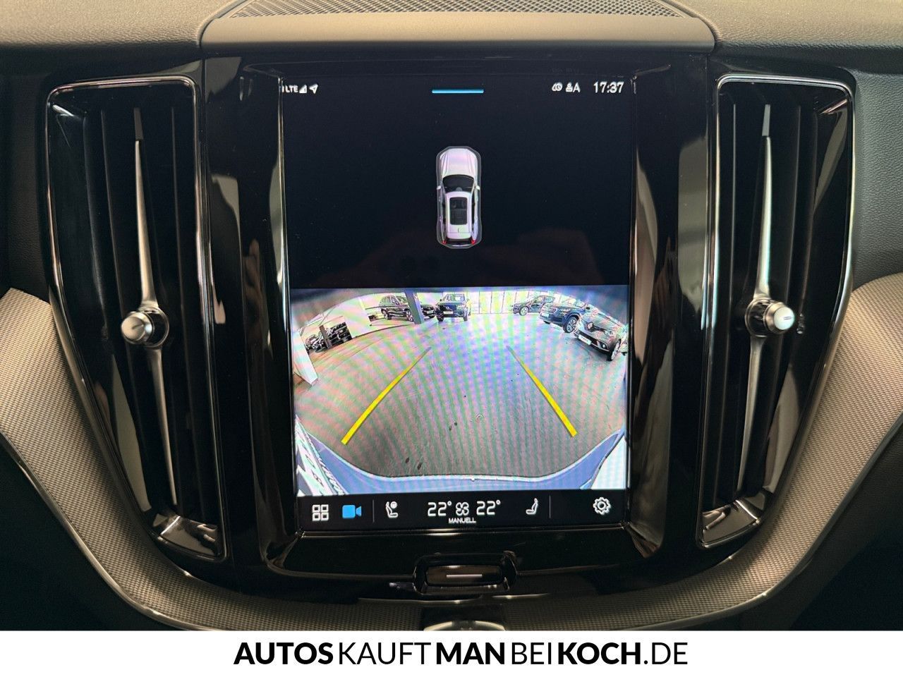 Volvo XC60 B5 AWD PlusDark ACC BLIS AHK VLED 4xSHz H&K