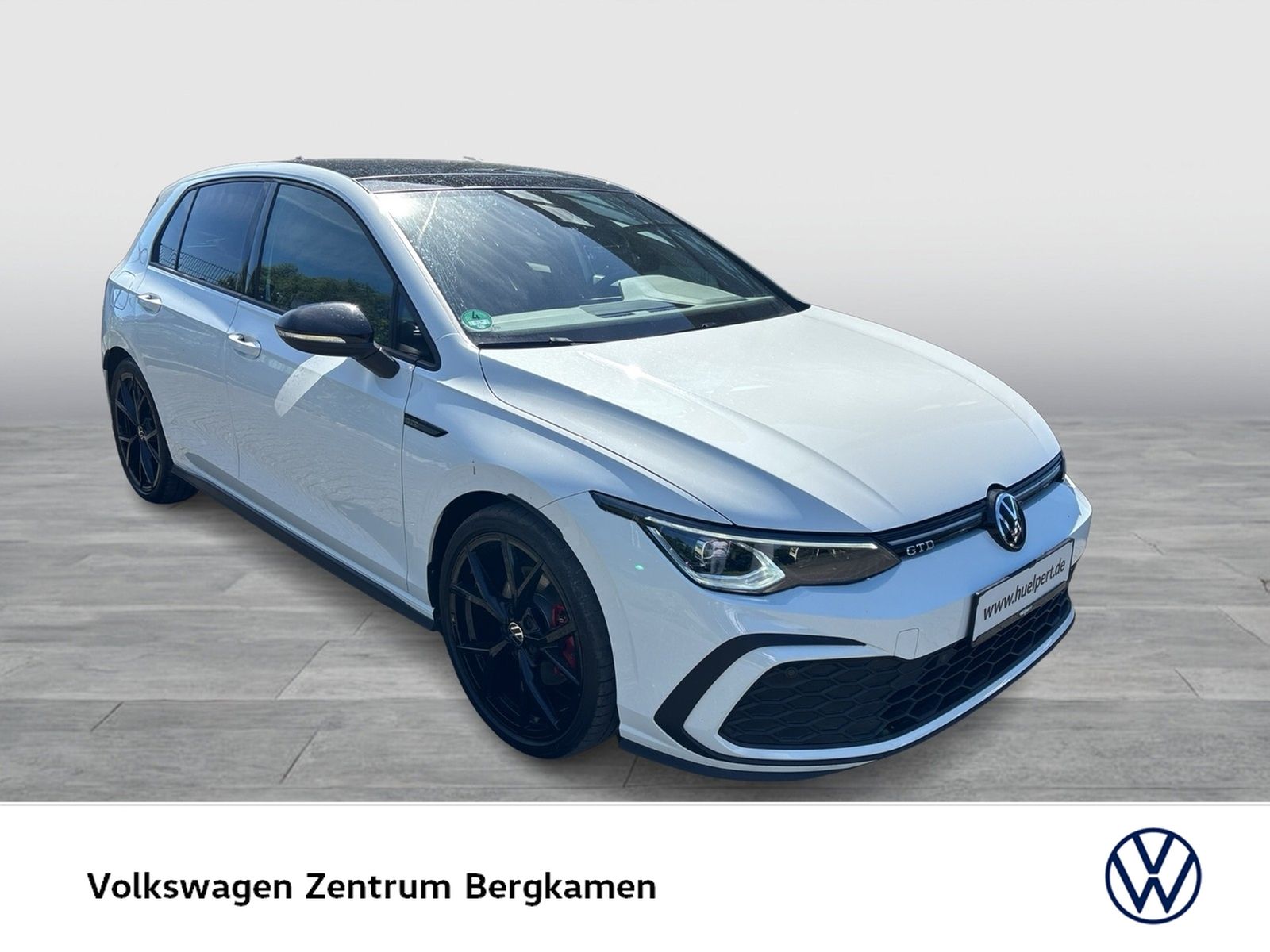 Volkswagen Golf 2.0 GTD ALU19 PANO H.KARDON MATRIX BLACK