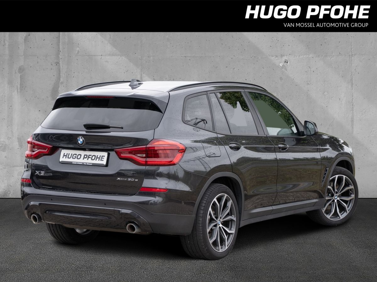 BMW X3 xDrive30e Advantage - Samsaru's Car Outlet