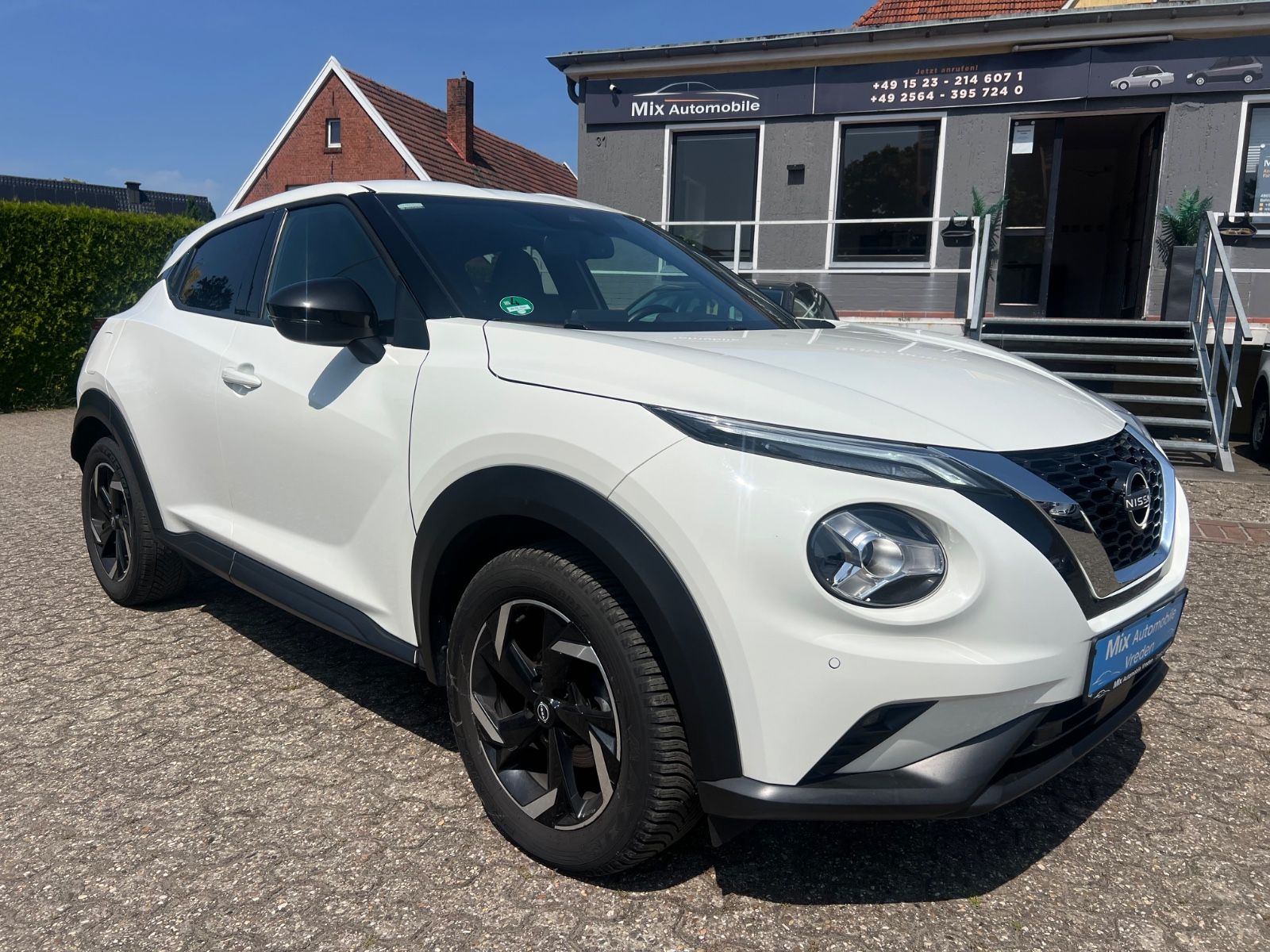 Nissan Juke N-Connecta - Samsaru's Car Outlet