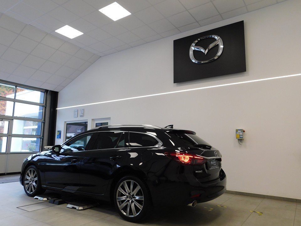 Mazda 6 Kombi 2.5L SKY-G 194 6AT TAKUMI /VOLL/Leder/BO