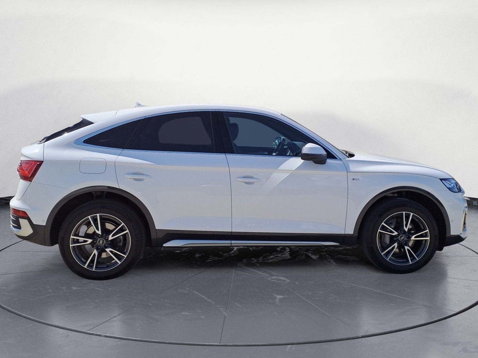 Audi Q5 Sportback  50 TFSIe quattro S-Line AHK Matr 5