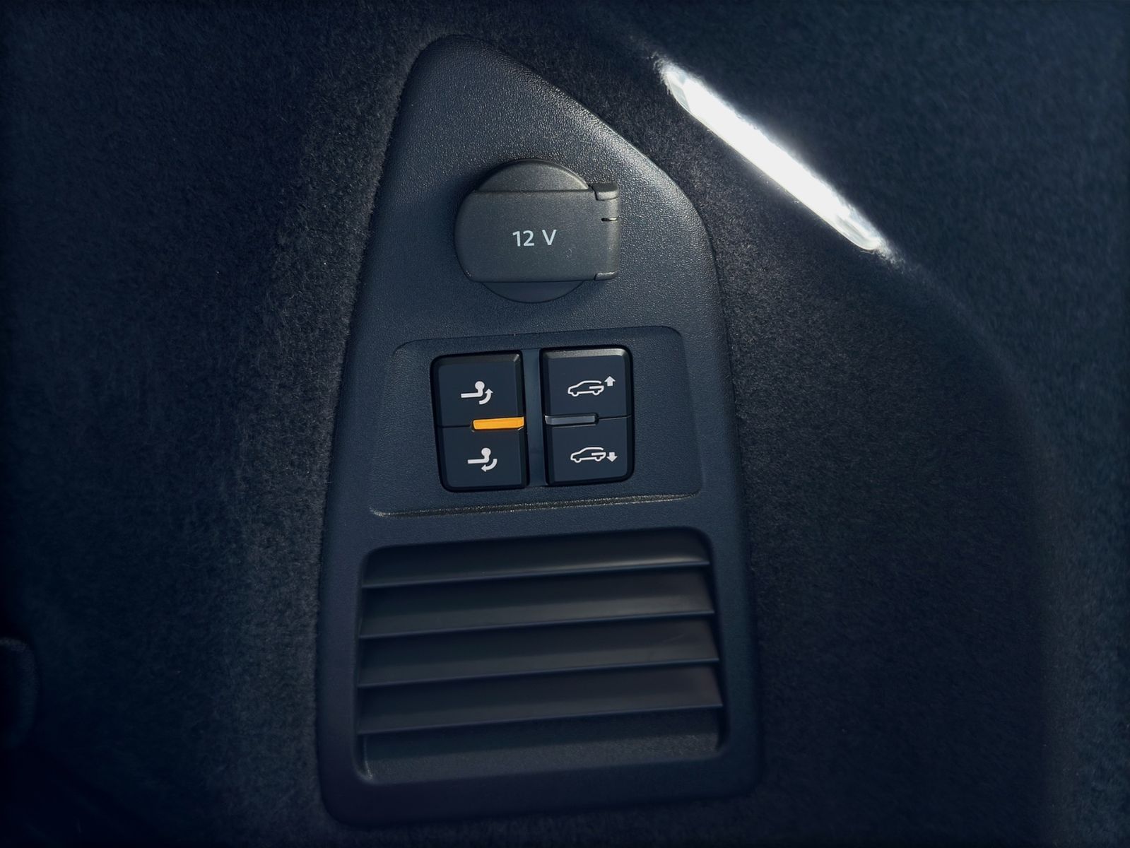 Volkswagen Touareg R-Line°LUFT°NIGHT°MASS°HUD°AHK°360°PANO°