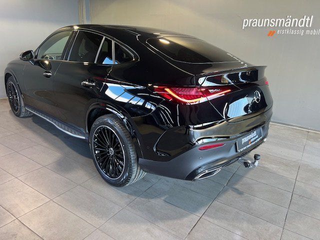 Mercedes-Benz GLC 300 d 4M AMG Night Pano/AHK/20"/360°/Distron