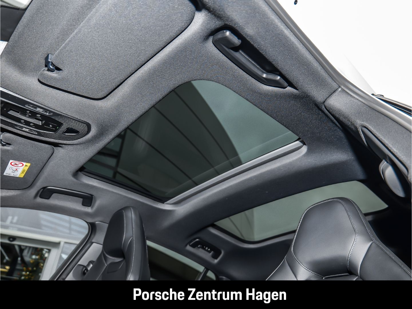 Porsche Panamera 4 E-Hybrid Sportabgasanlage LED-Matrix