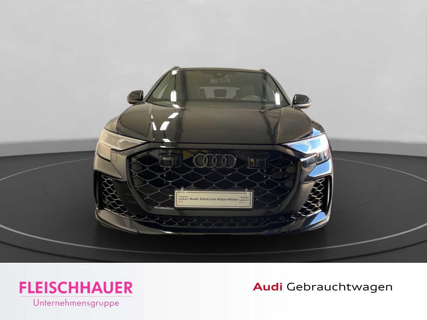Audi RSQ8 SUV performance tiptronic