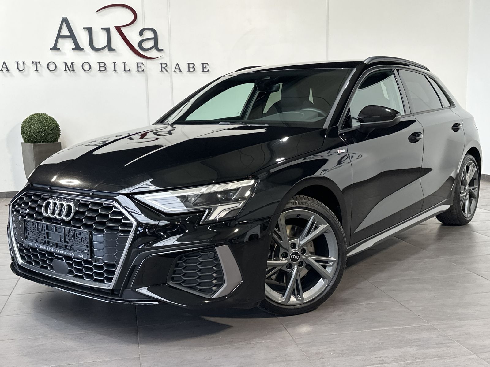 Audi A3 40 TDI Quattro S-Line NAV+LED+DIGDISPLAY+18ZO