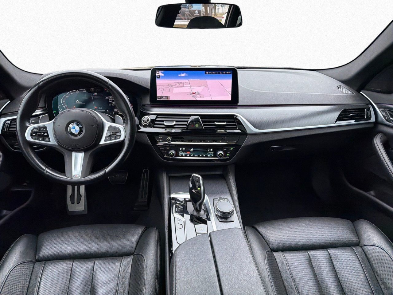BMW 530i Touring M Sport LCPro HUD Pano 360° RFK