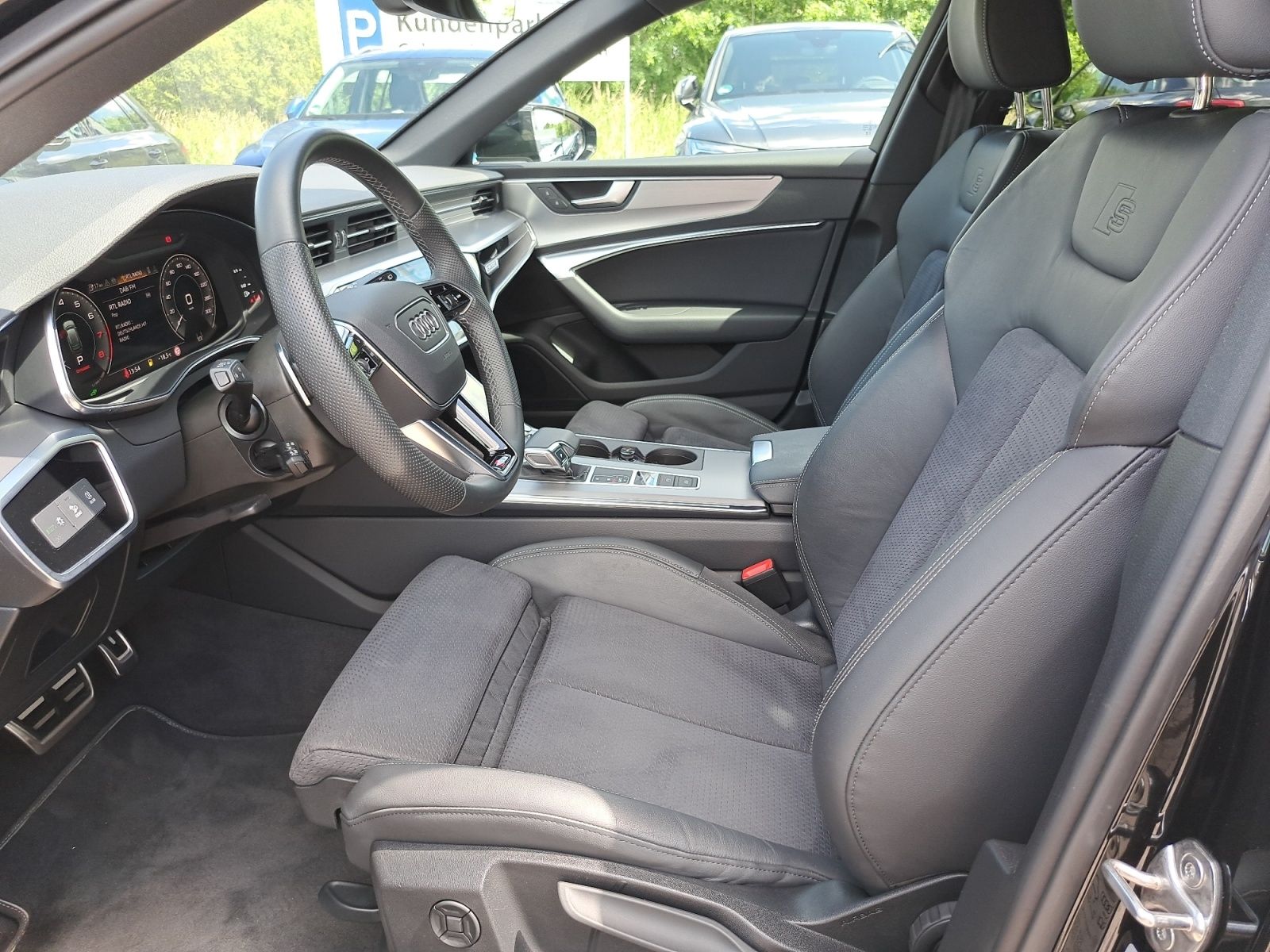 Audi A6 Avant S line 55 TFSIe quattro S tronic AHK NA