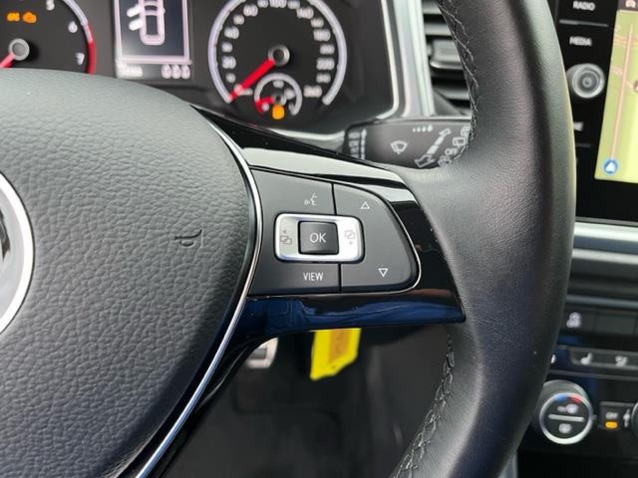 Volkswagen T-Roc Active 1.5 TSI - Samsaru's Car Outlet