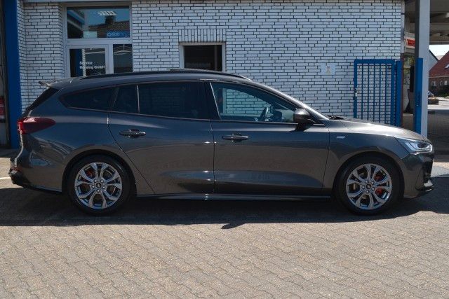 Ford Focus Turn ST-Line X Glasdach Kamera e.Heckklapp