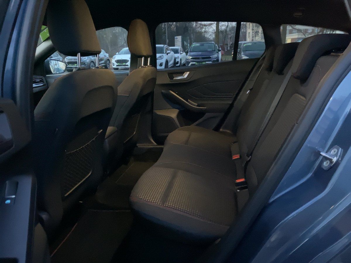 Ford Focus Turnier ST-Line X | Autom. | AHK | Kamera