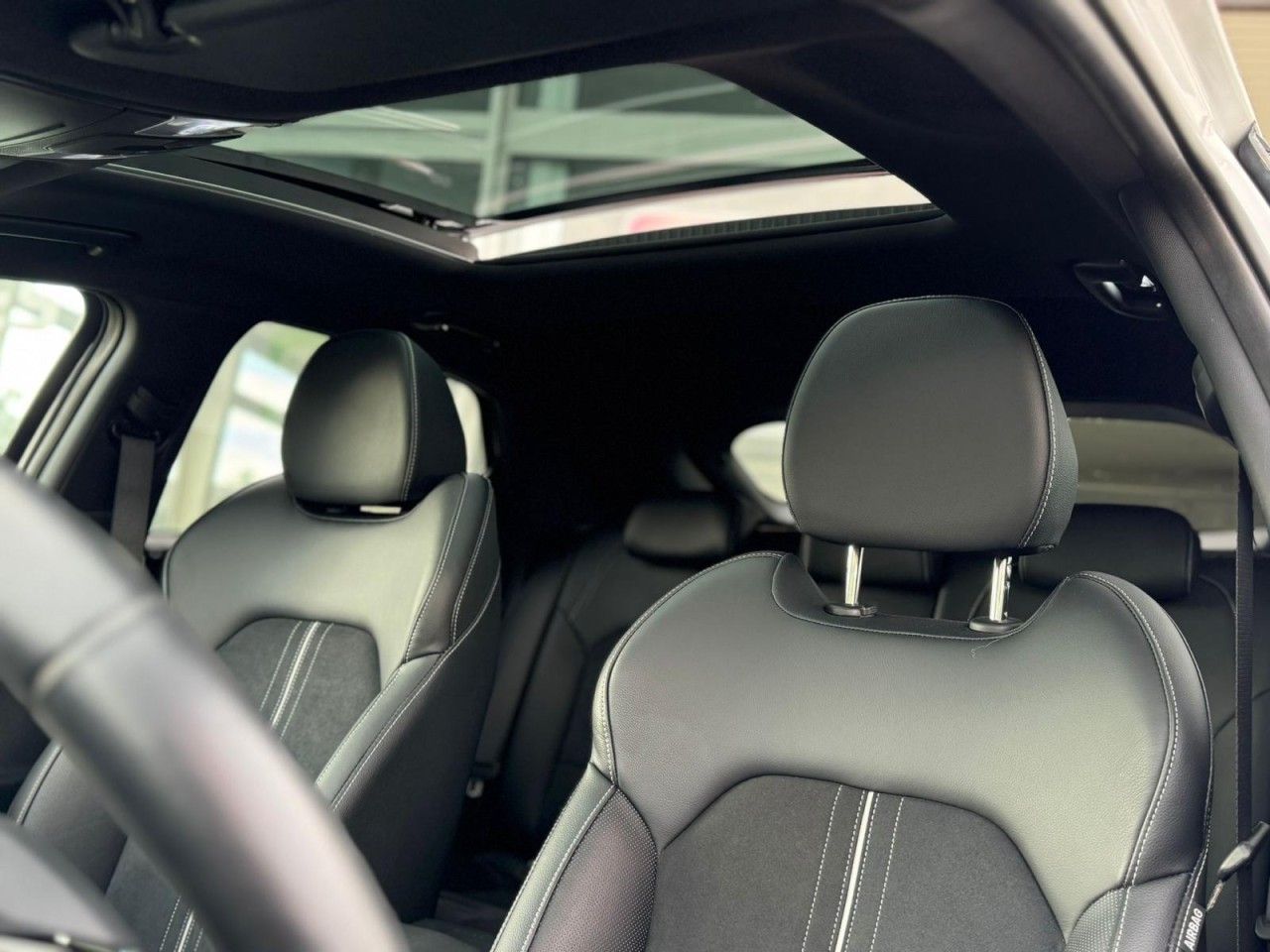 Kia XCeed 1.6 T-GDI DCT7 Black - Samsaru's Car Outlet