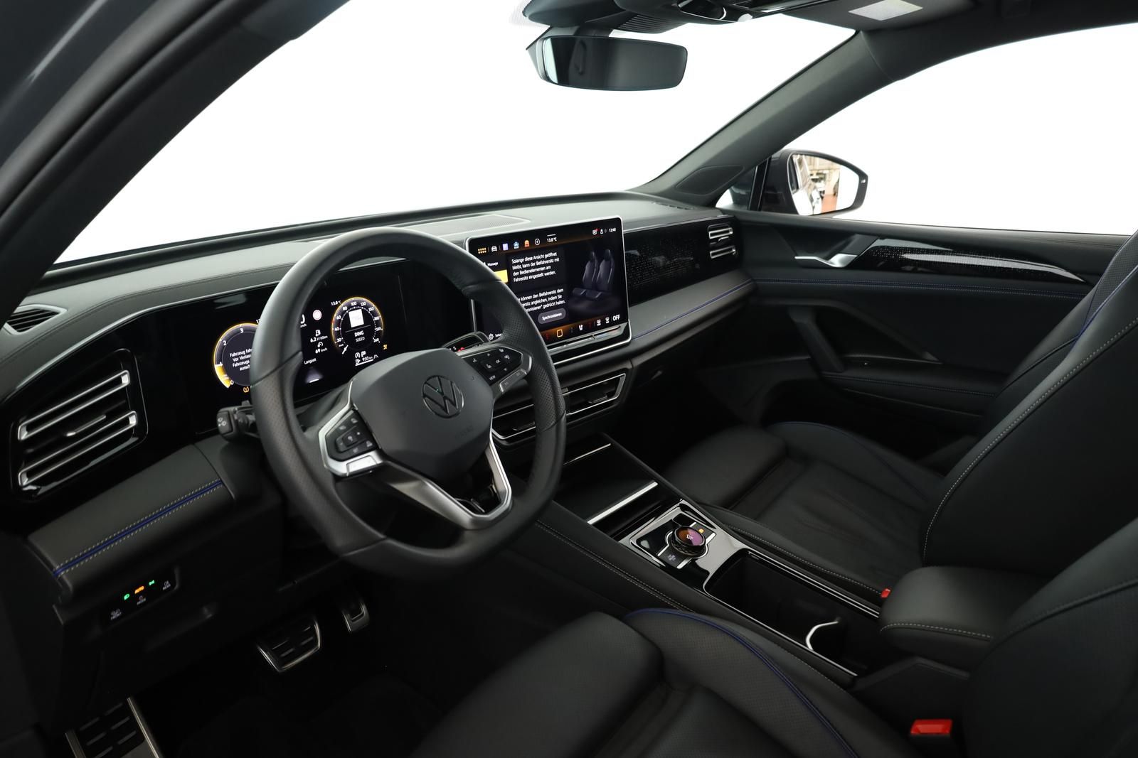 Volkswagen Tiguan 2.0 TDI 4M DSG R-Line Leder Pano Navi 360