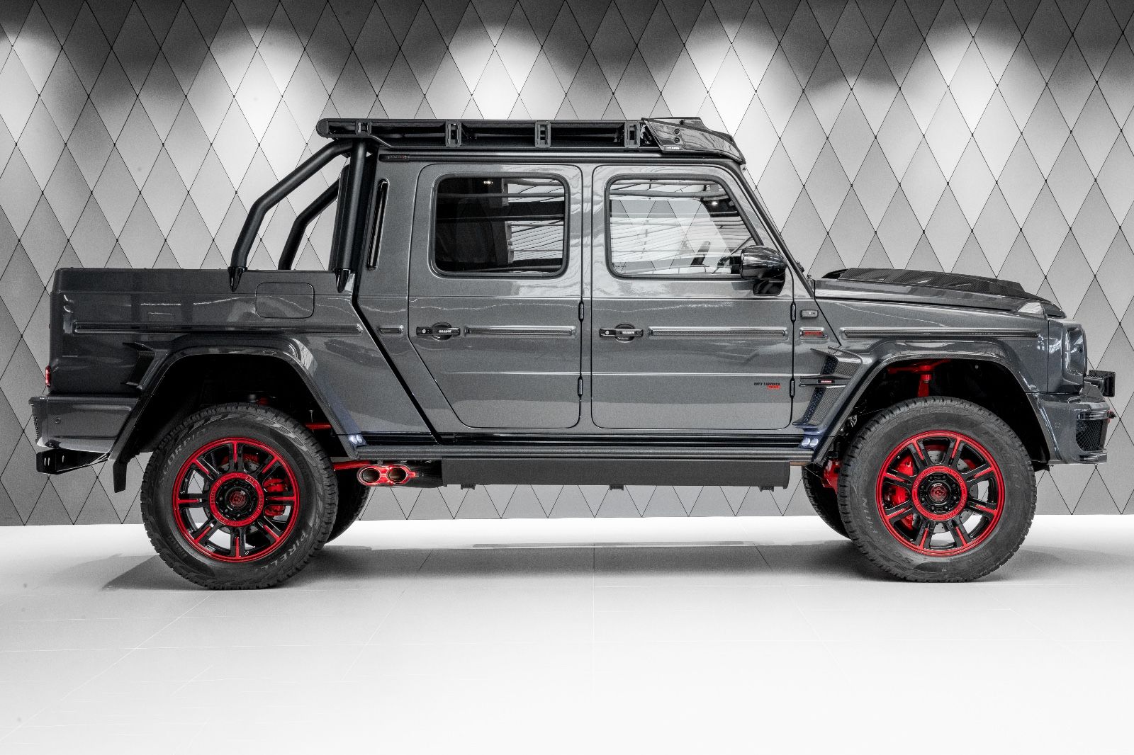 Mercedes-Benz G 63 AMG BRABUS - Samsaru's Car Outlet