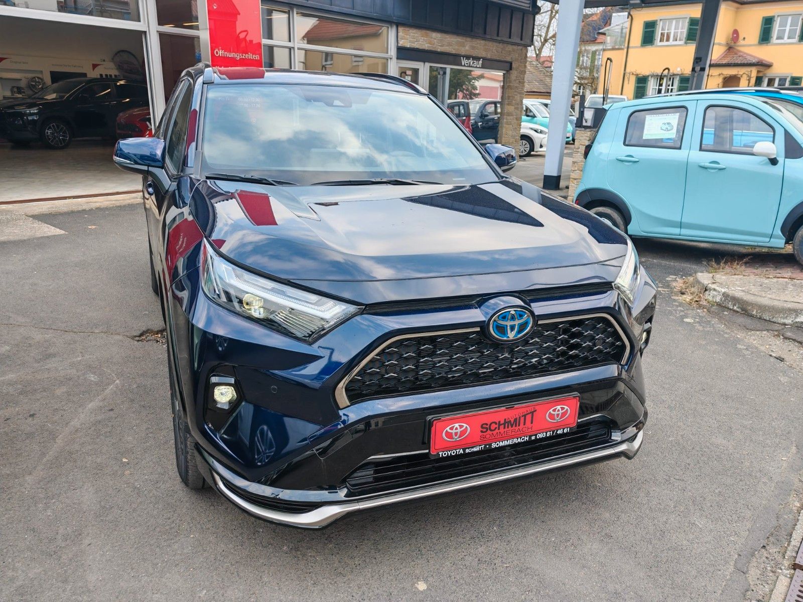 Toyota RAV 4 Plug-in Hybrid 4x4 Teamplayer Neu