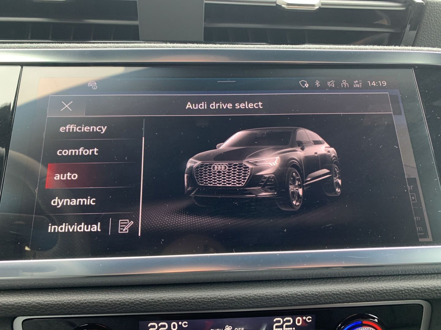 Audi Q3 Sportback 45 TFSI quattro S line - Samsaru's Car Outlet