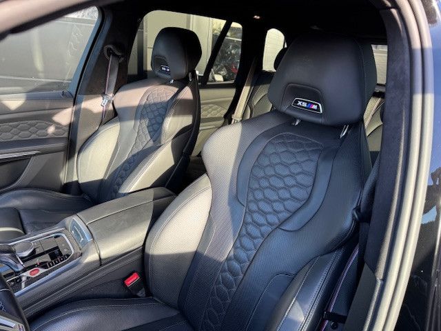 BMW X5 M Competition AHK PANO LASER B&W M DRIVERS