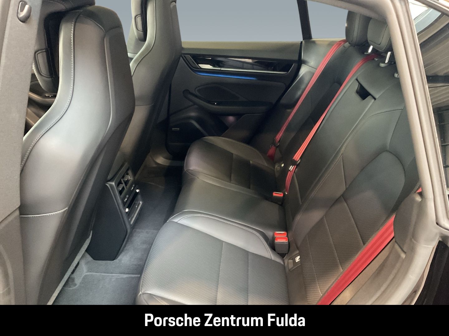 Porsche Macan 4S BOSE LED-Matrix Panorama Surround-View