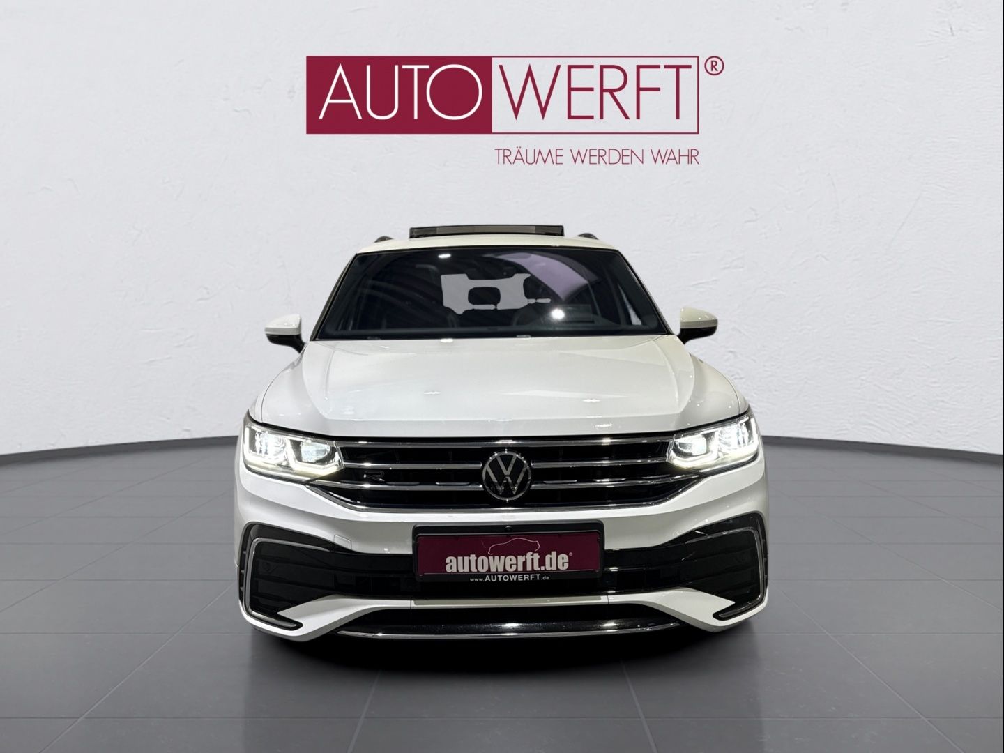 Volkswagen Tiguan 2.0 TDI DSG 4M DSG 3x R LINE MATRIX PANO