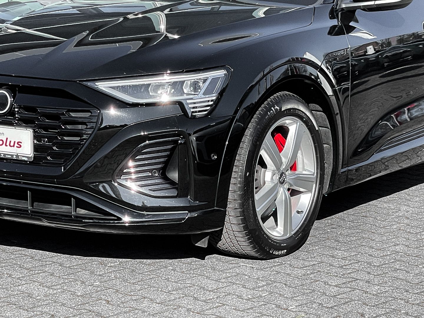 Audi Q8 Sportback 50 S line e-tron - Samsaru's Car Outlet