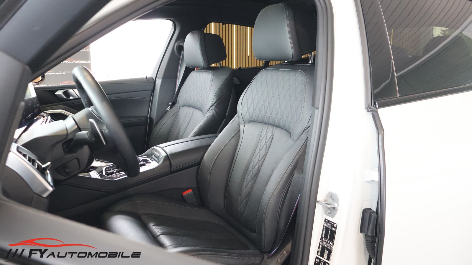 BMW X6 40 d xDrive M Sportpaket Pro* Luftf* AHK* Pan