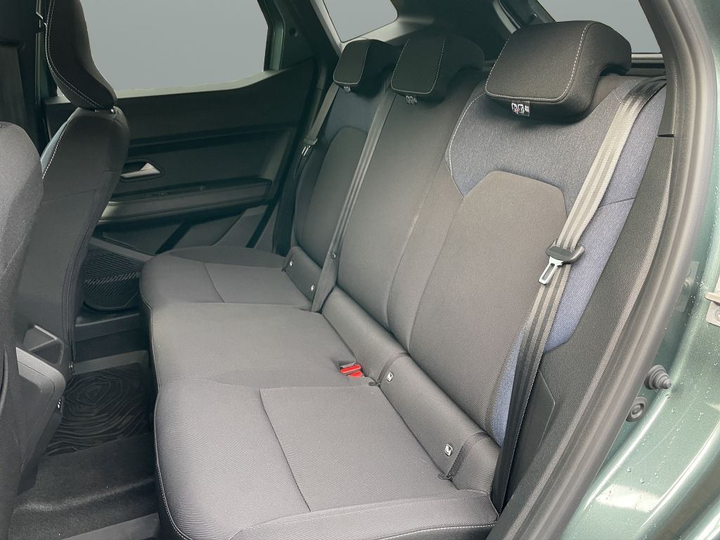 Dacia Duster Hybrid 140 Journey - Samsaru's Car Outlet