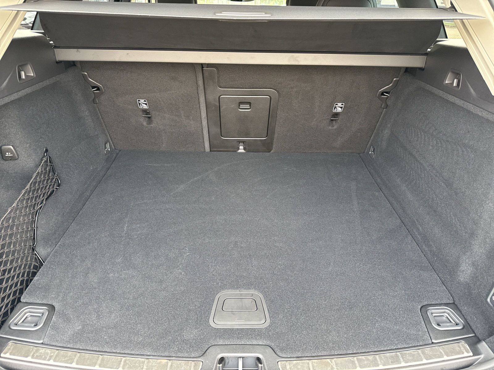 Volvo XC60 B5 Ultra Dark AWD !!! VOLLAUSSTATTUNG !!!